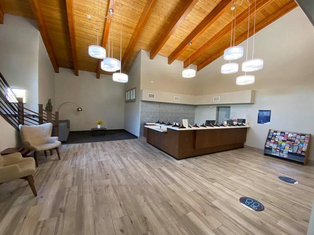 Days Inn & Suites By Wyndham Mesa Near Phoenix Ngoại thất bức ảnh