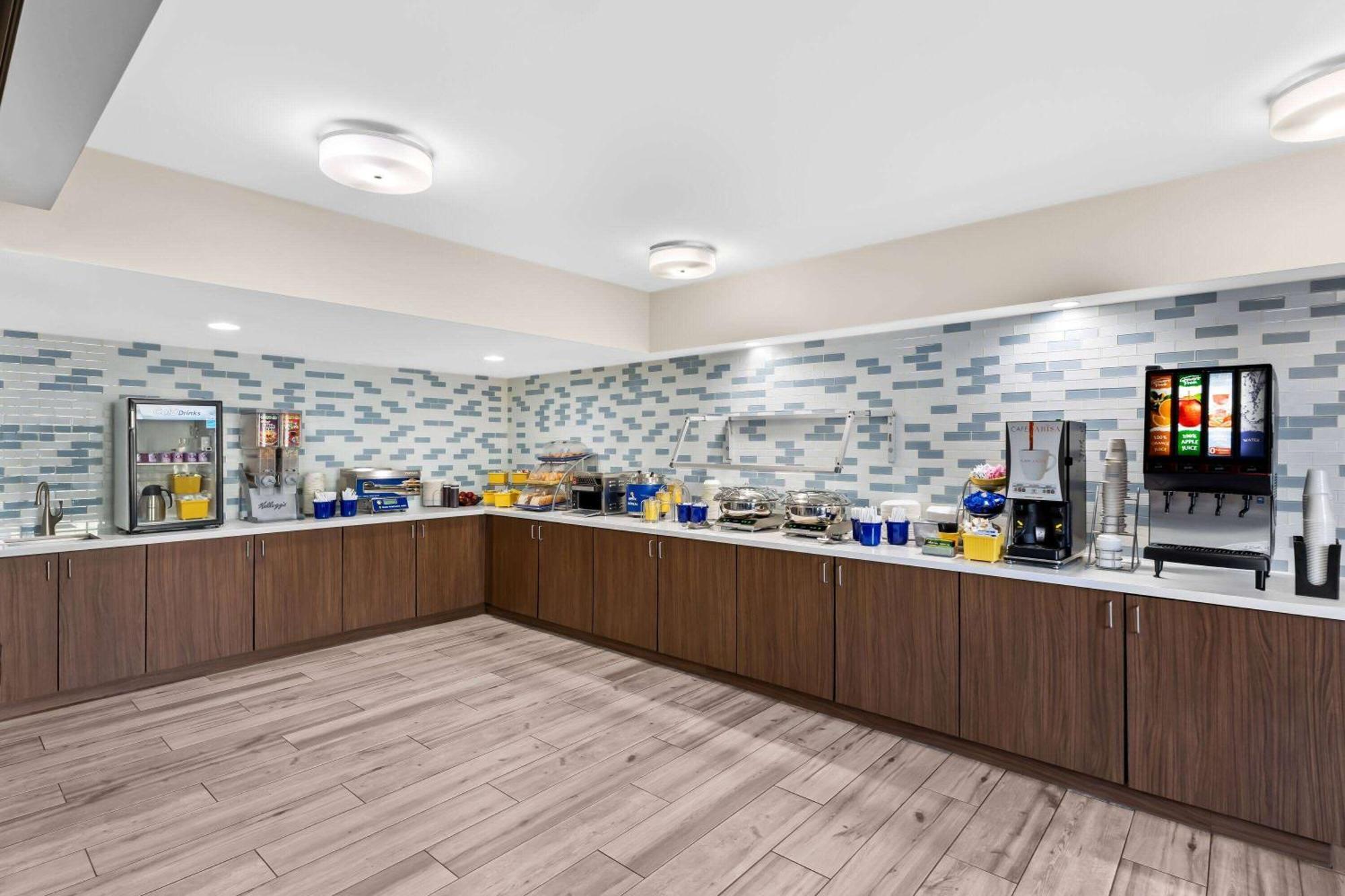 Days Inn & Suites By Wyndham Mesa Near Phoenix Ngoại thất bức ảnh