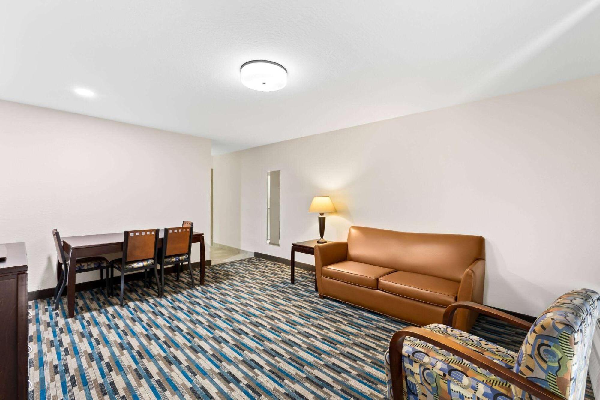 Days Inn & Suites By Wyndham Mesa Near Phoenix Ngoại thất bức ảnh