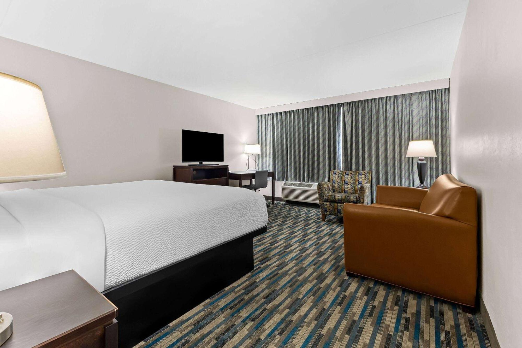 Days Inn & Suites By Wyndham Mesa Near Phoenix Ngoại thất bức ảnh