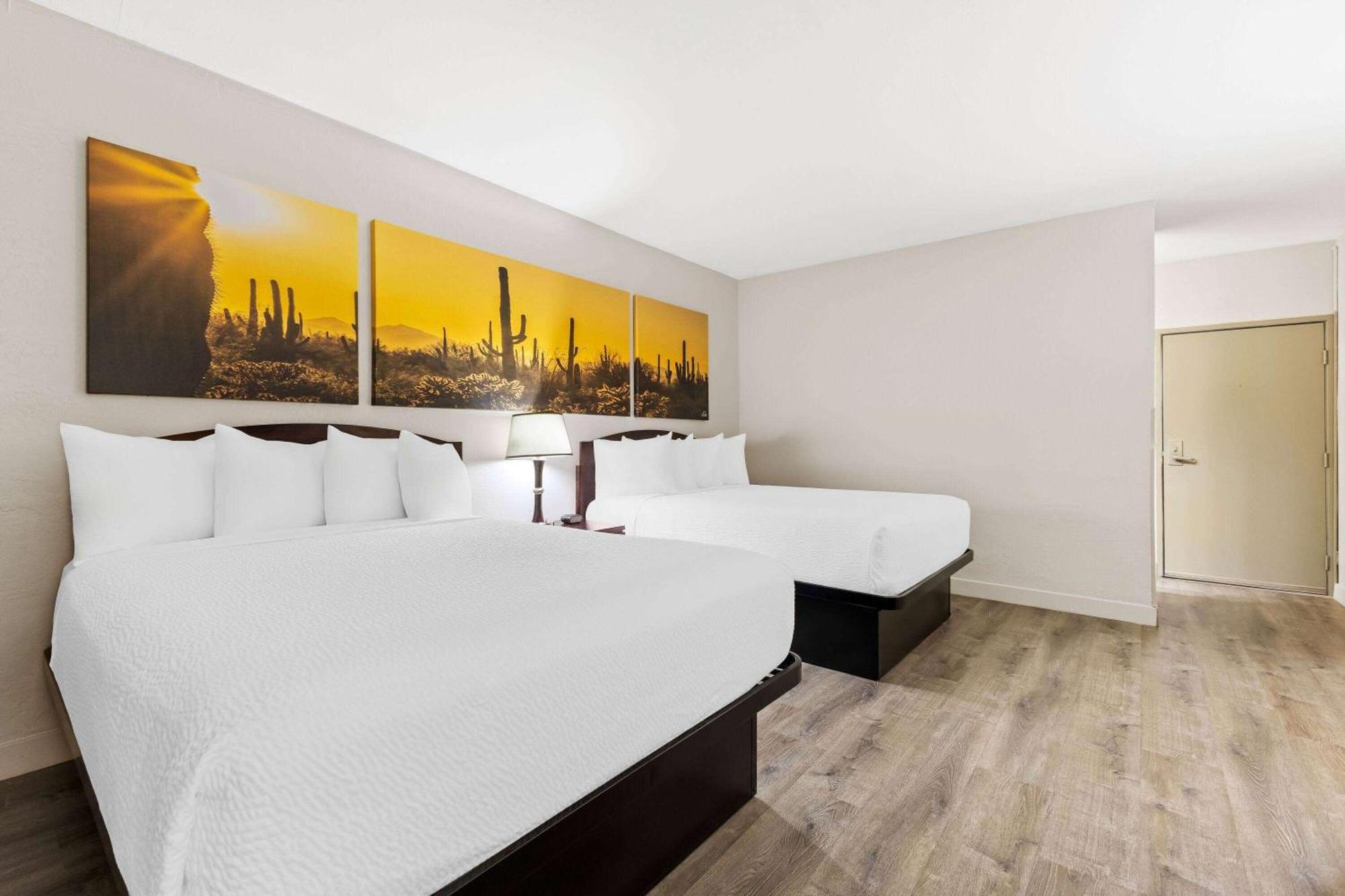 Days Inn & Suites By Wyndham Mesa Near Phoenix Ngoại thất bức ảnh