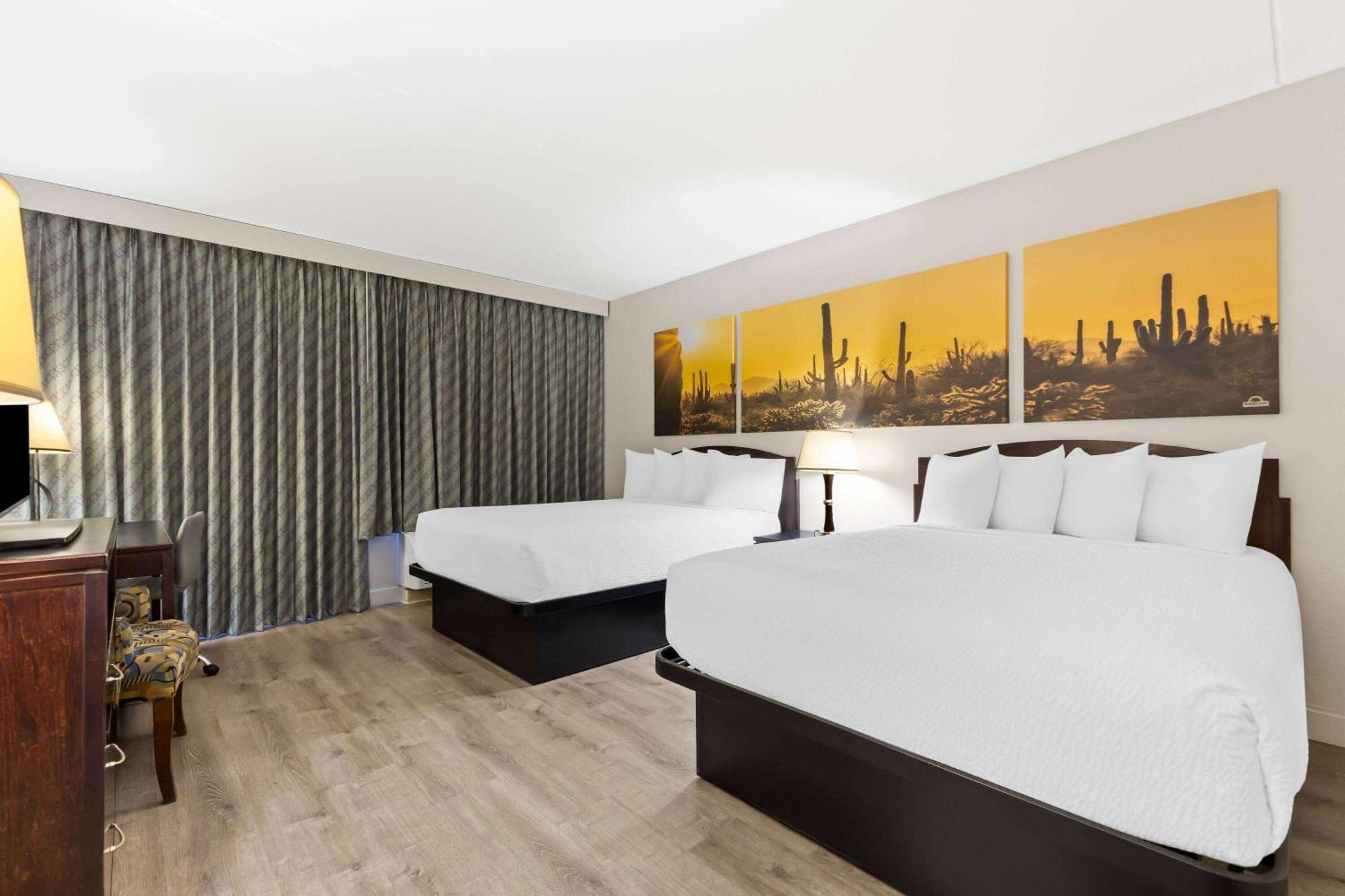 Days Inn & Suites By Wyndham Mesa Near Phoenix Ngoại thất bức ảnh
